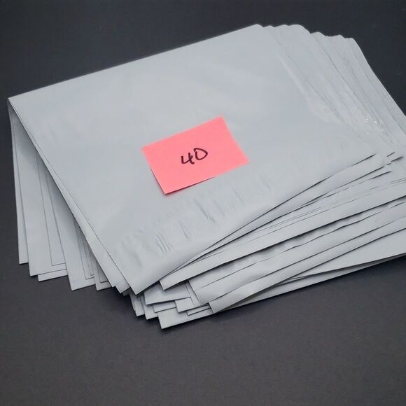 Gray solid color Poly mailer small 40pc envelopes for shipping 6"x9" - Picture 1 of 3